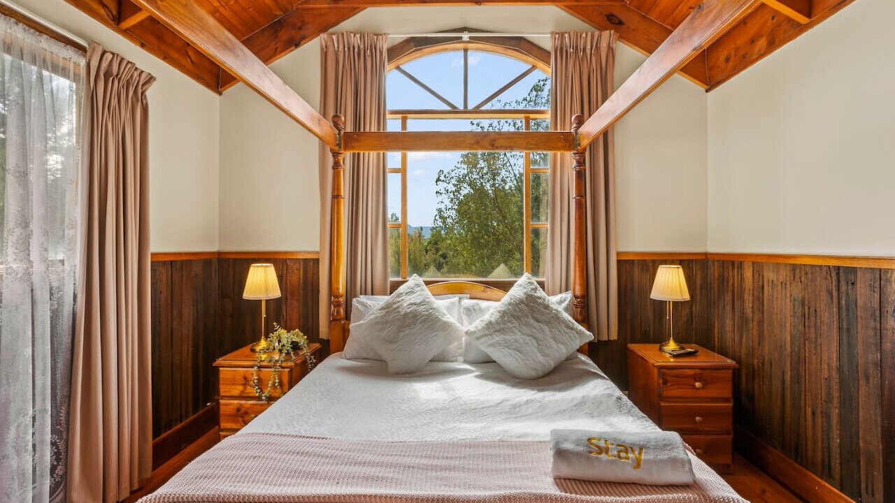 Photo of Bedroom in Badger Creek