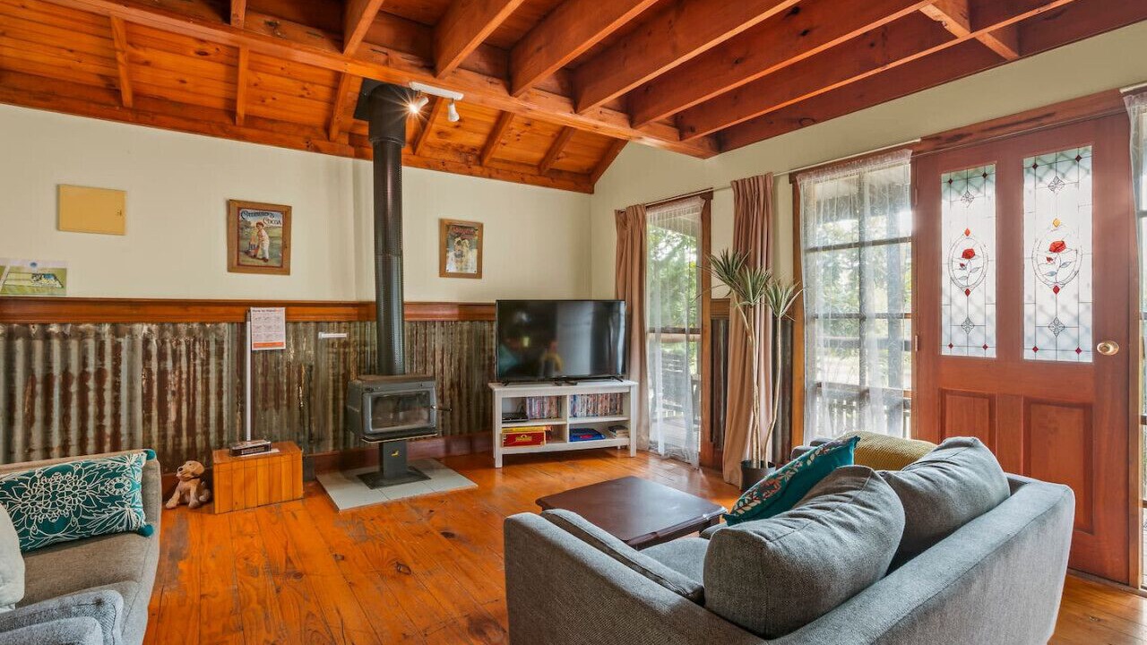 Photo of Livingroom in Badger Creek