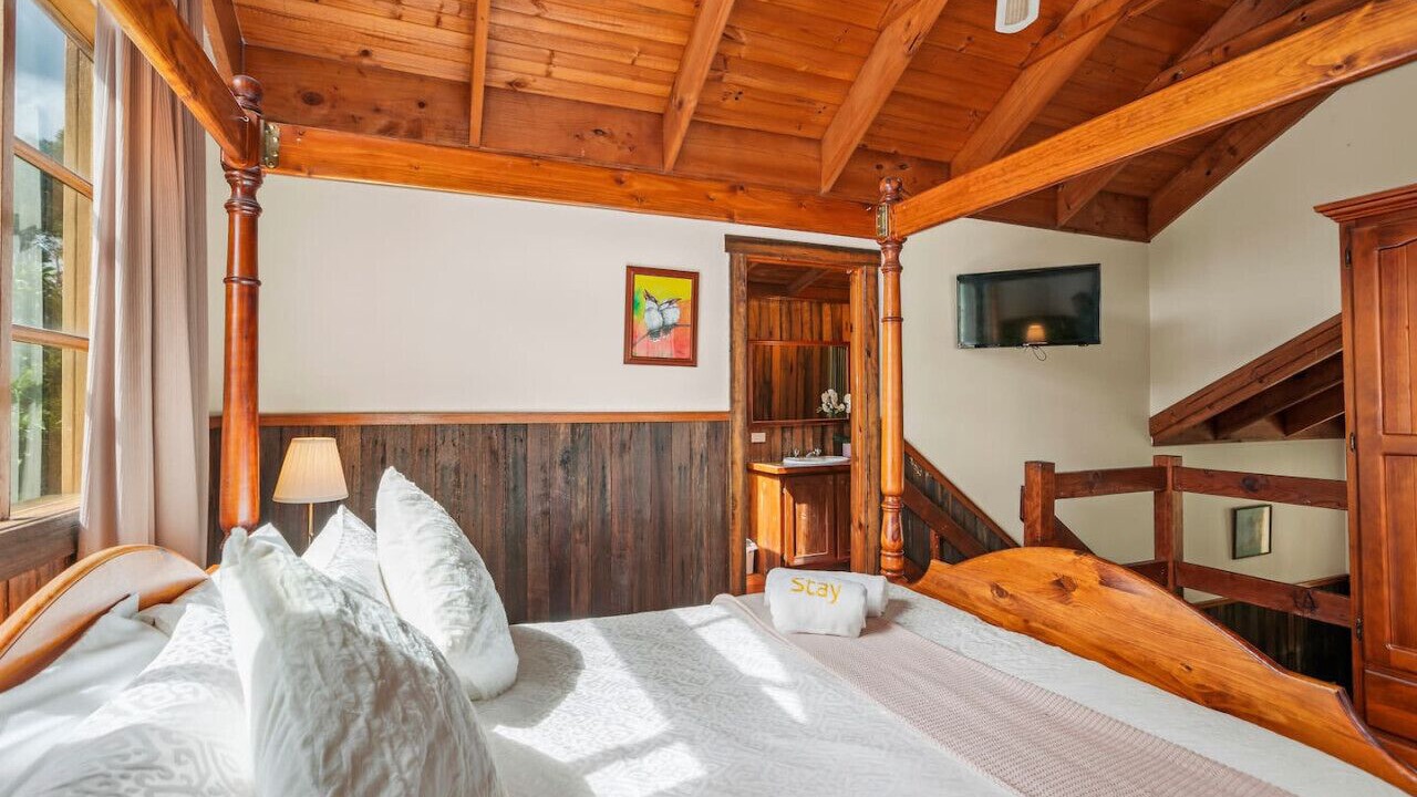 Photo of Bedroom in Badger Creek