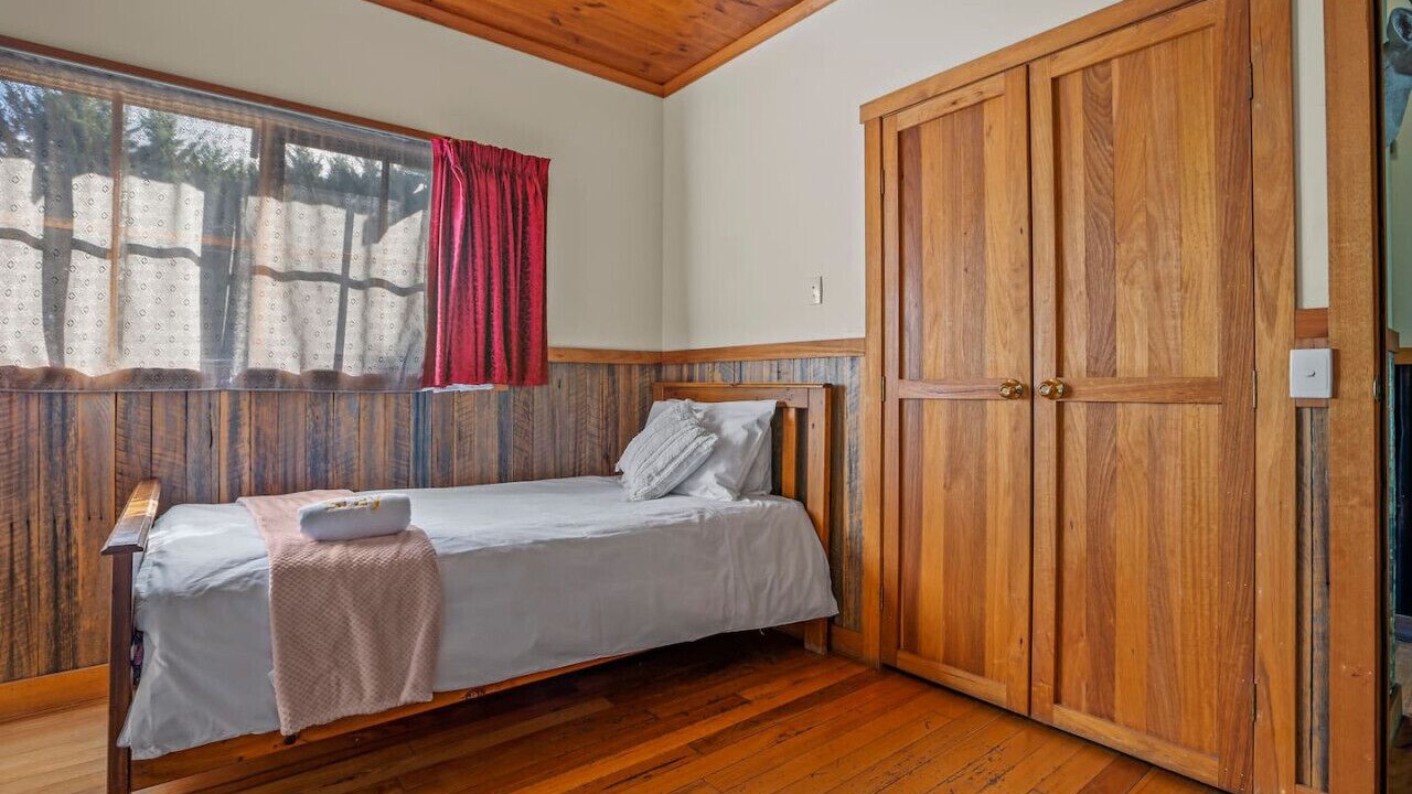 Photo of Bedroom in Badger Creek