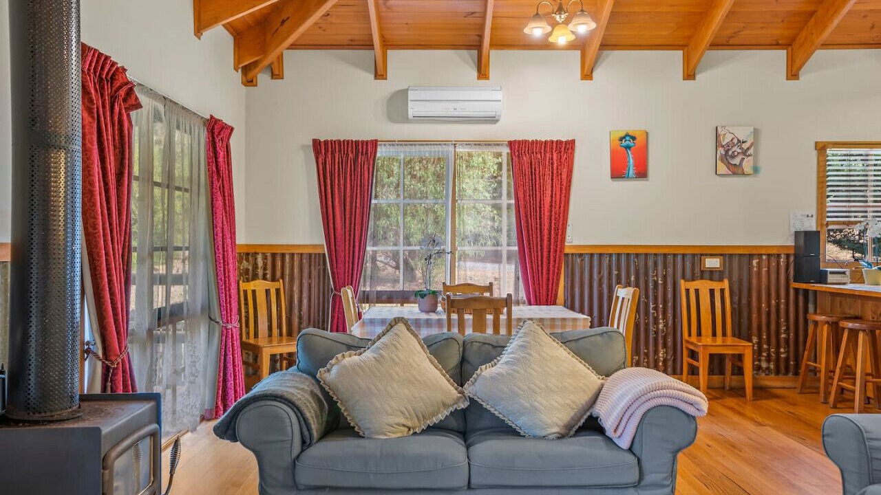 Photo of Livingroom in Badger Creek