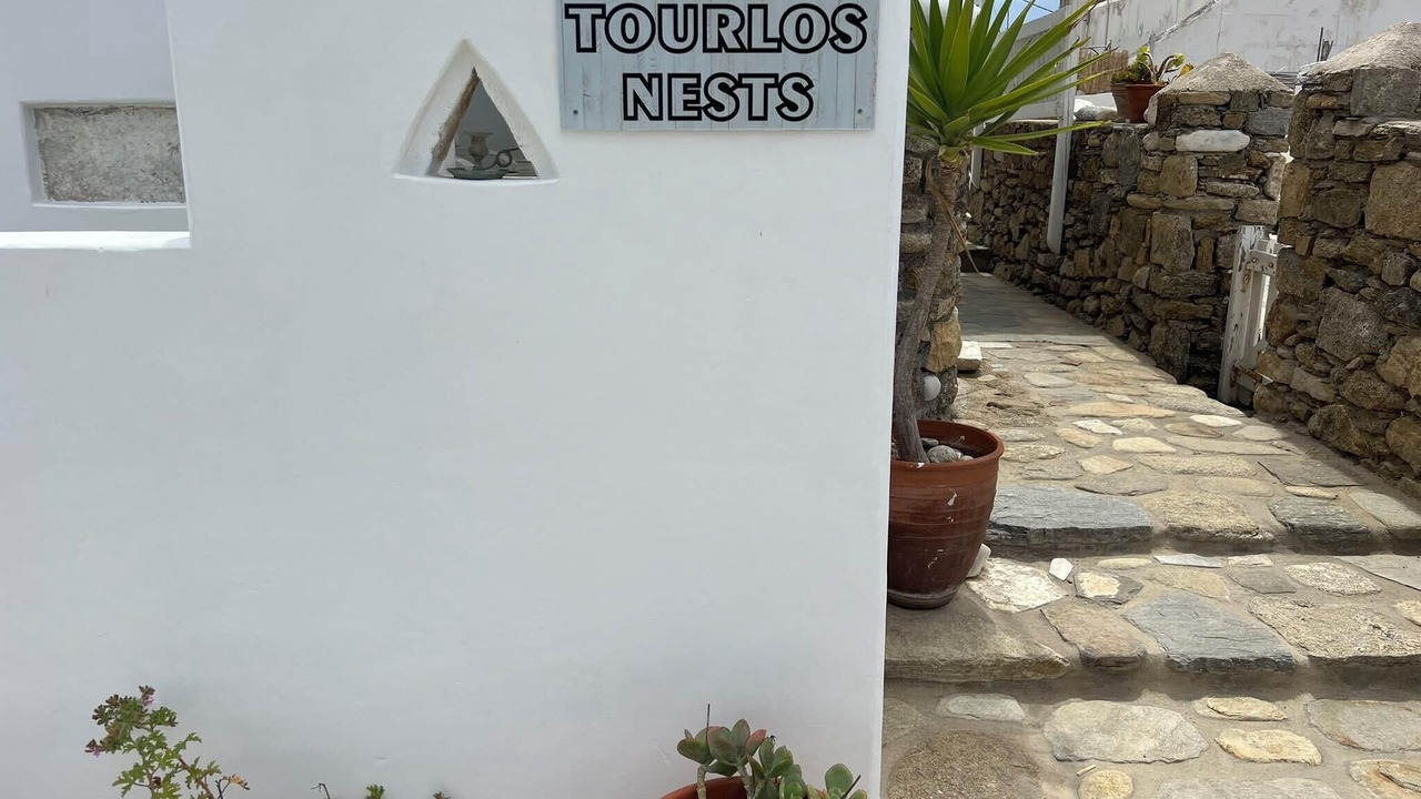 Photo of Others in Tourlos