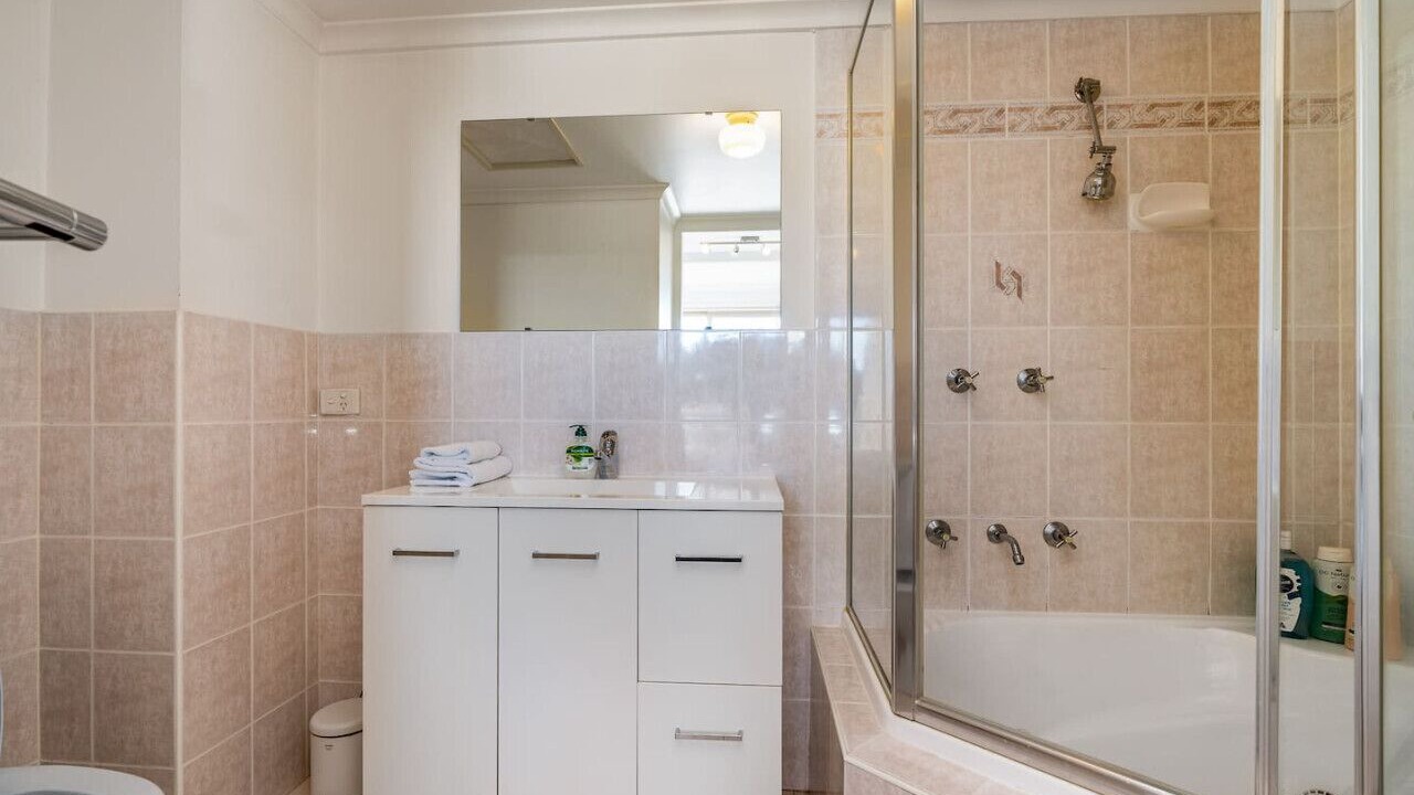 Photo of Bathroom in Narrabundah