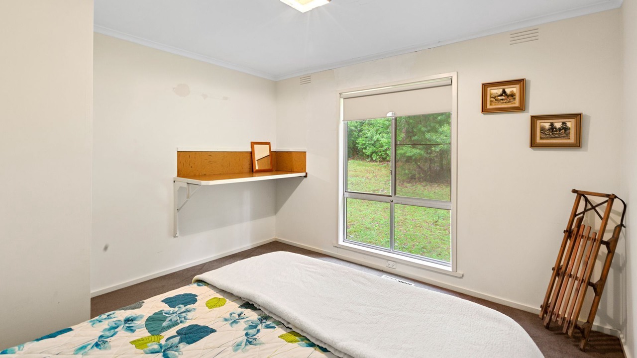 Photo of Bedroom in Sawmill Settlement