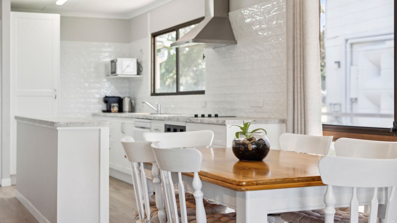Photo of Kitchen in Arrawarra Headland