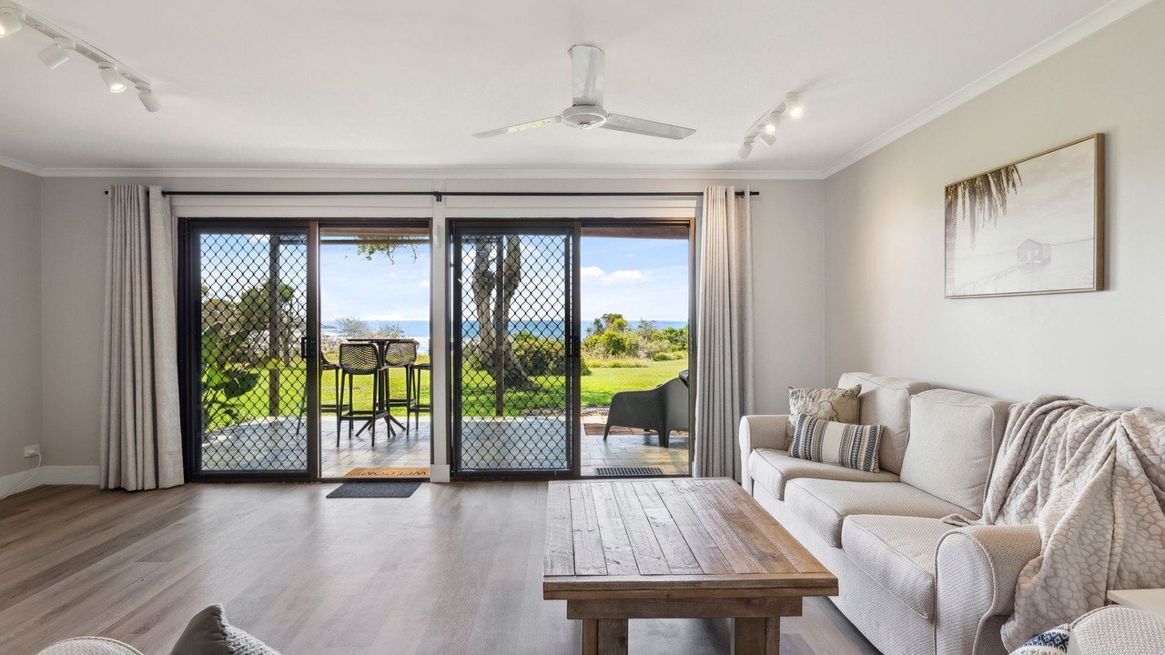 Photo of Livingroom in Arrawarra Headland