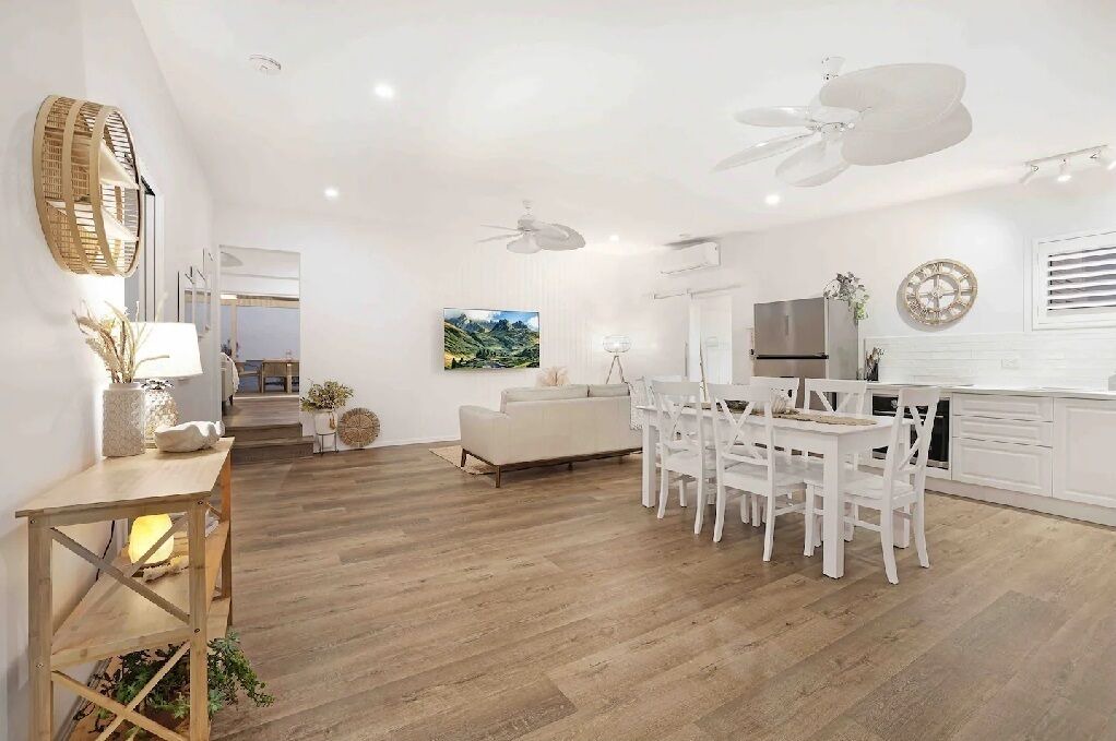 Photo of Livingroom in Burnett Heads