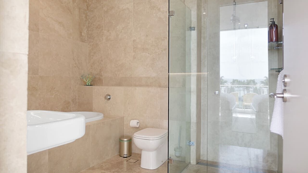Photo of Bathroom in The Entrance North