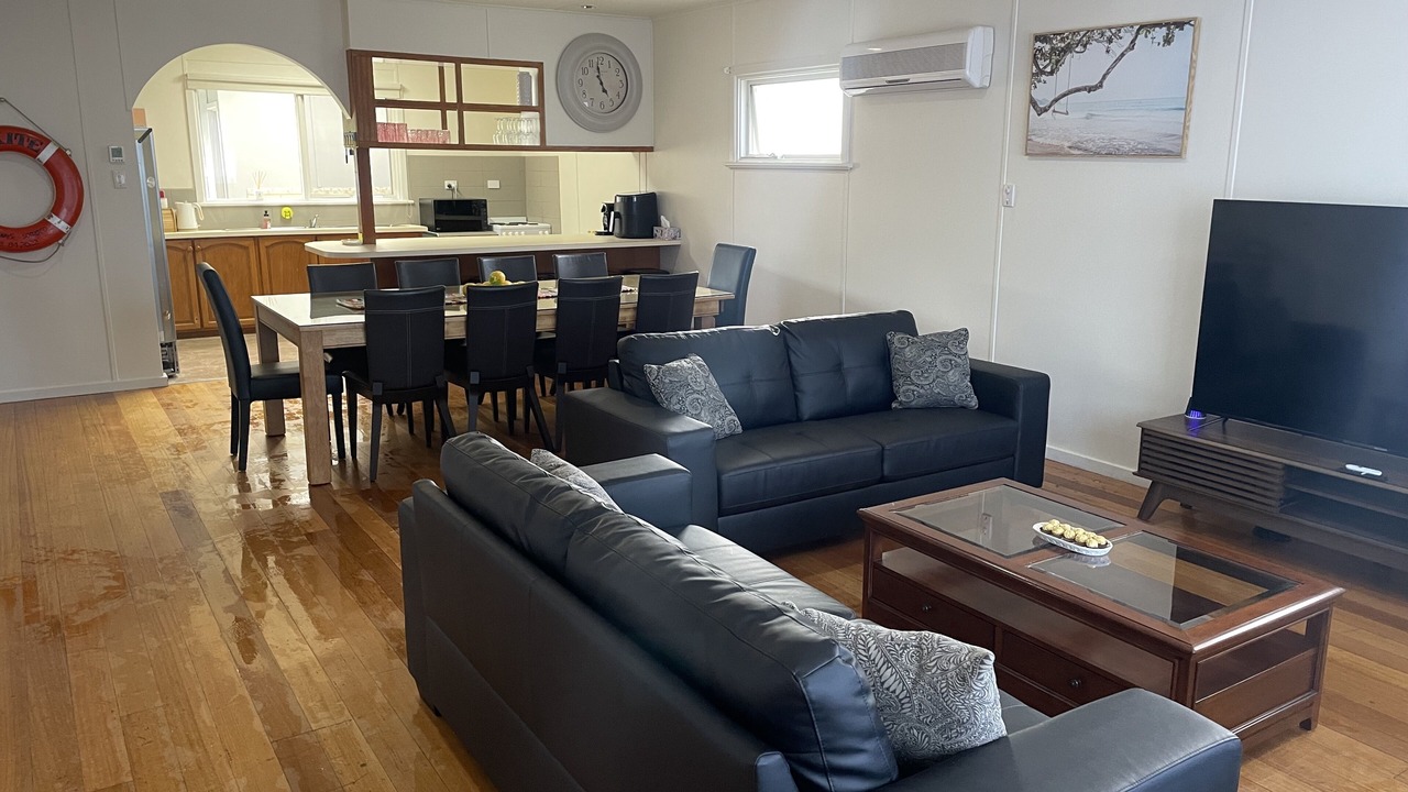 Photo of Livingroom in Capel Sound