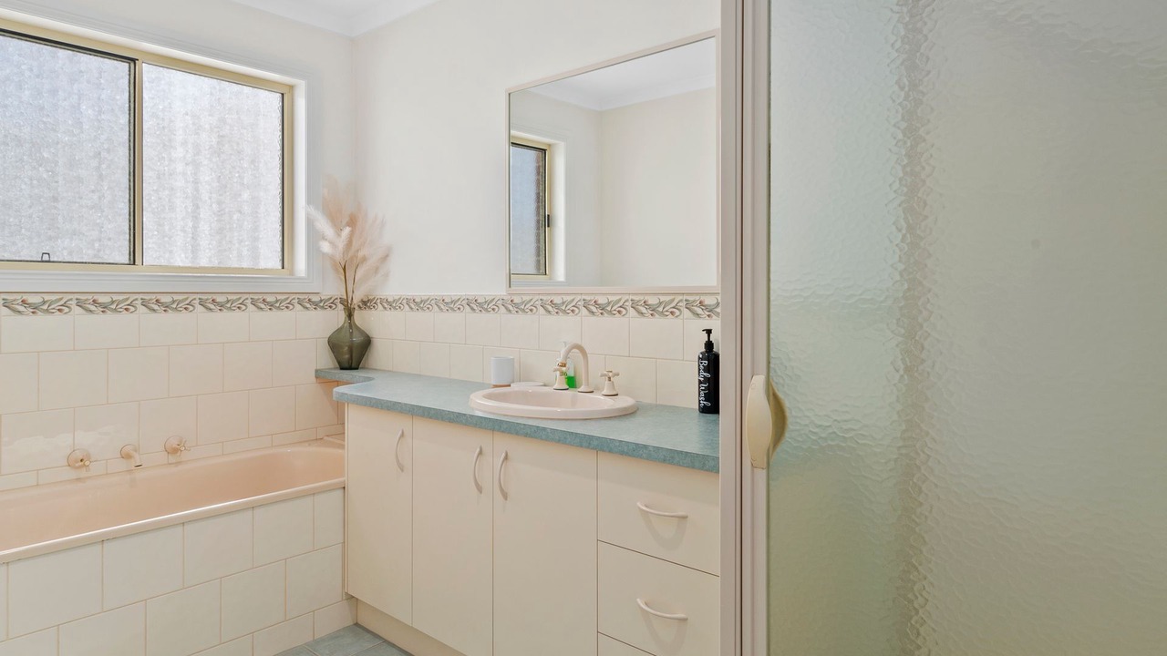 Photo of Bathroom in Mulwala