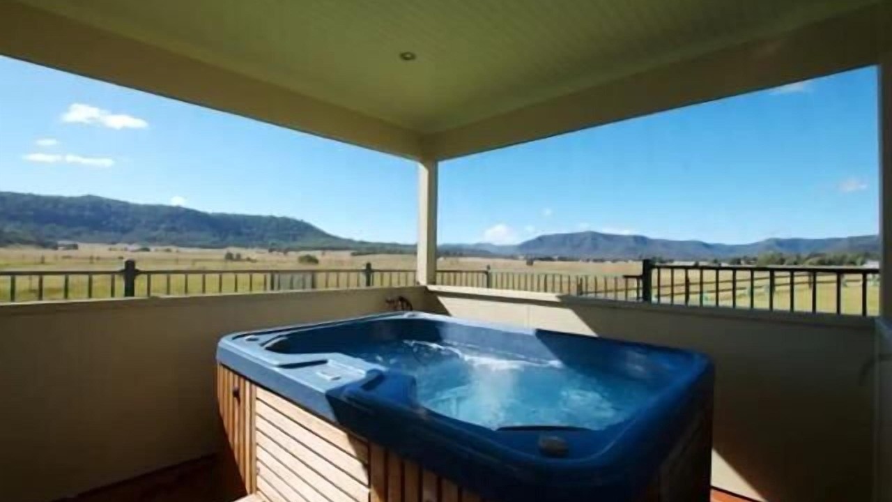 Photo of Outdoor in Broke