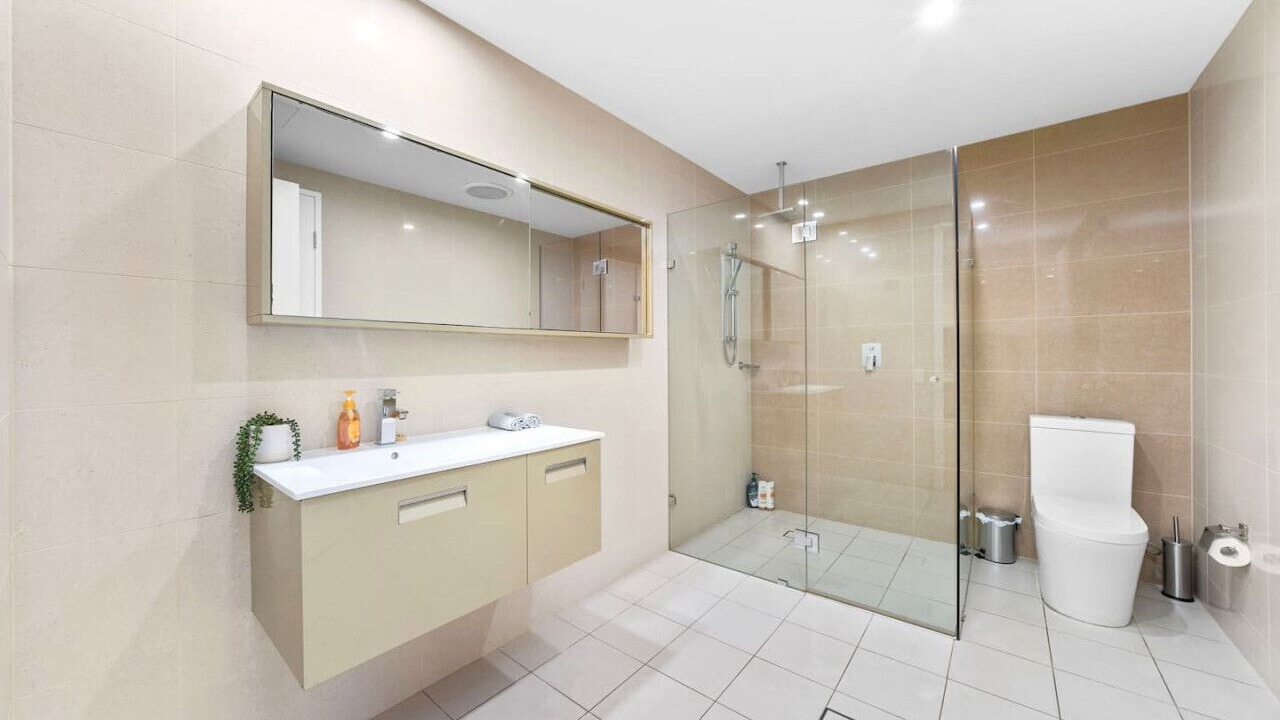 Photo of Bathroom in Rhodes