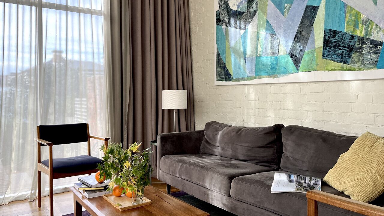 Photo of Livingroom in Battery Point