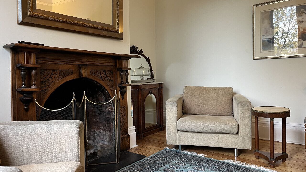 Photo of Livingroom in Battery Point