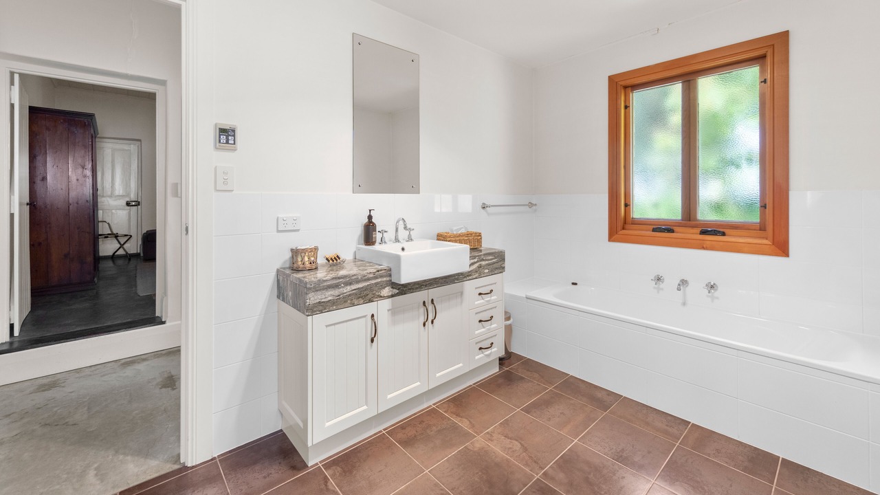 Photo of Bathroom in Penrice