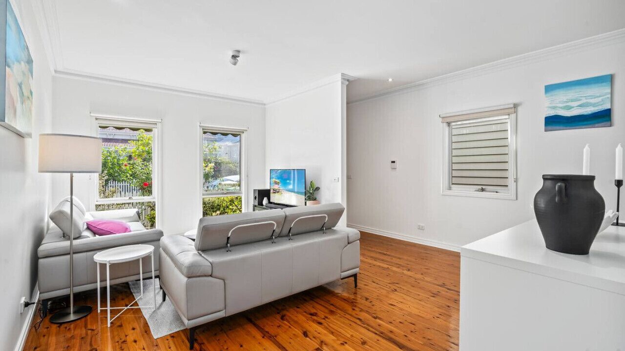 Photo of Livingroom in Flemington