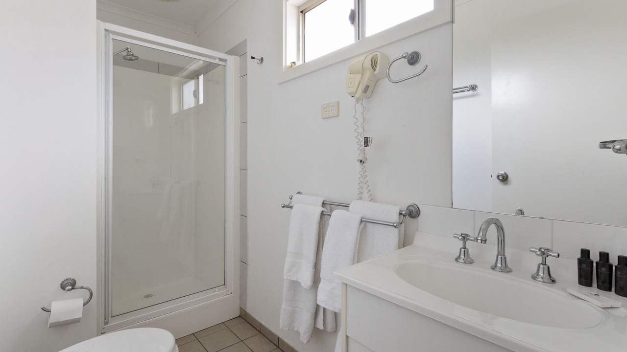 Photo of Bathroom in Moonta Bay