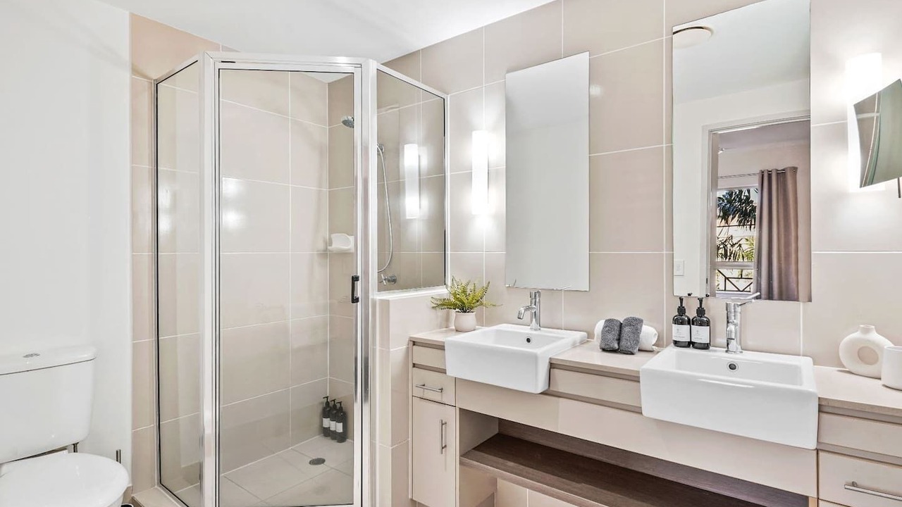 Photo of Bathroom in Westcourt