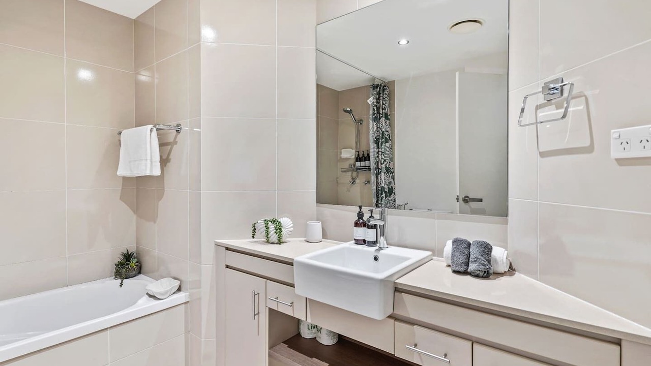 Photo of Bathroom in Westcourt