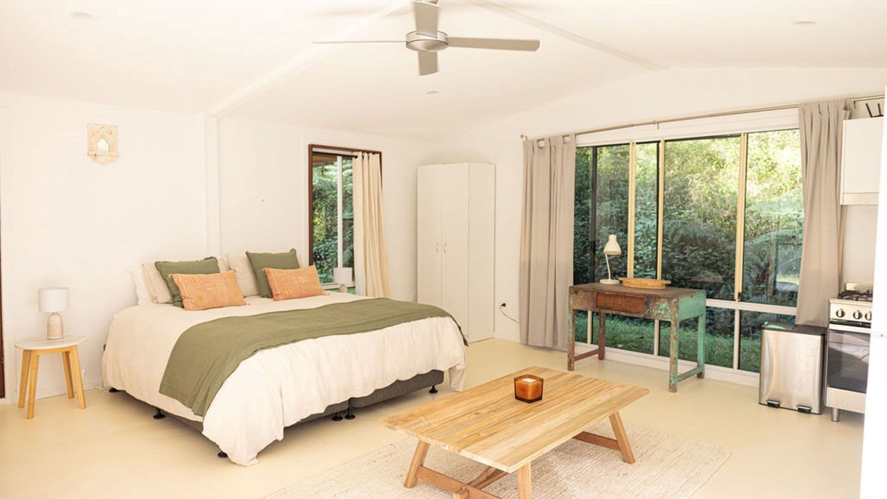 Photo of Bedroom in Main Arm