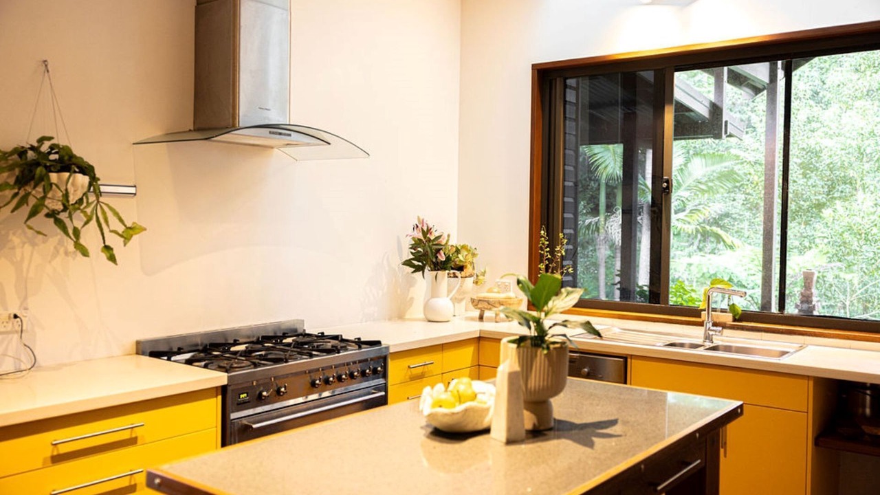 Photo of Kitchen in Main Arm