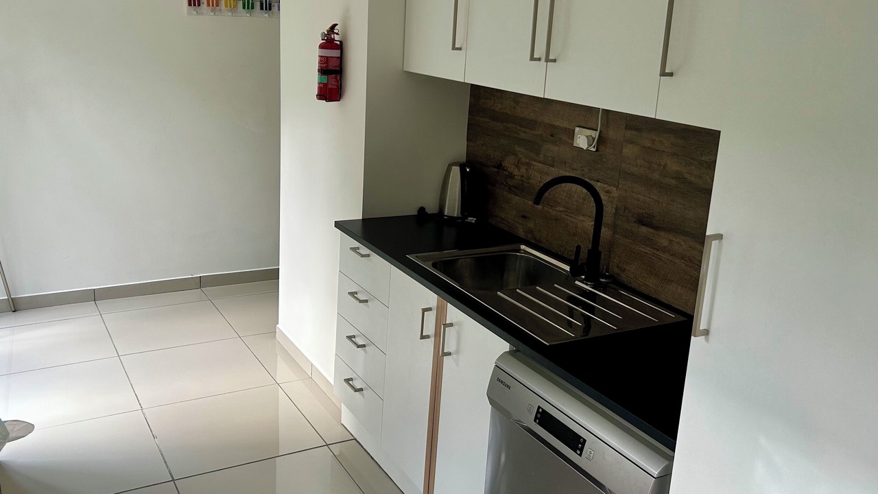 Photo of Kitchen in Batehaven