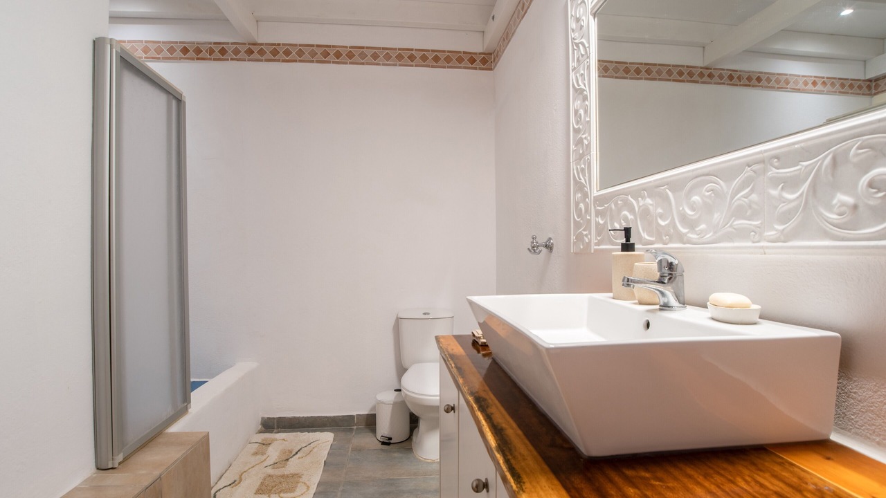 Photo of Bathroom in Paros