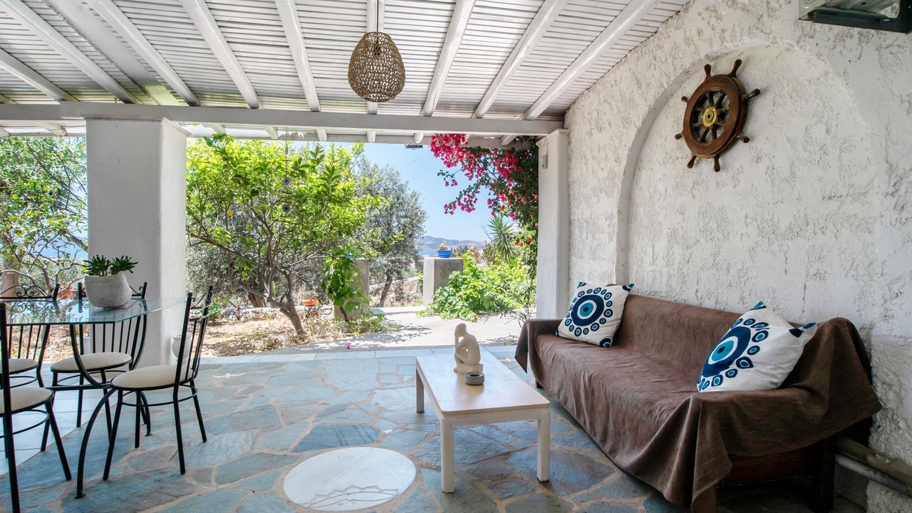 Photo of Livingroom in Paros