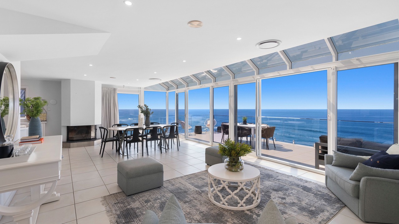 Photo of Livingroom in Forresters Beach