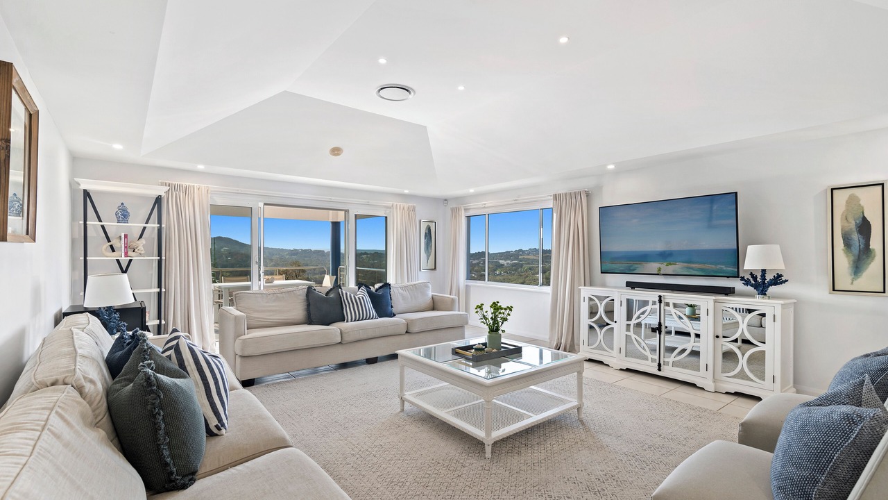 Photo of Livingroom in Forresters Beach