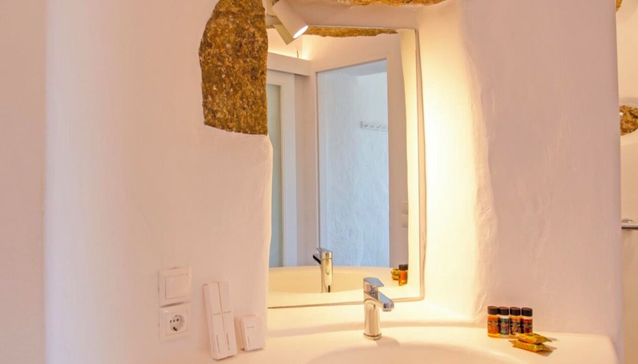 Photo of Bathroom in Paraga