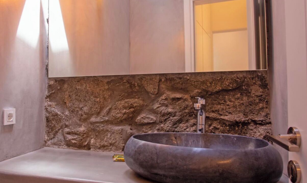 Photo of Bathroom in Paraga