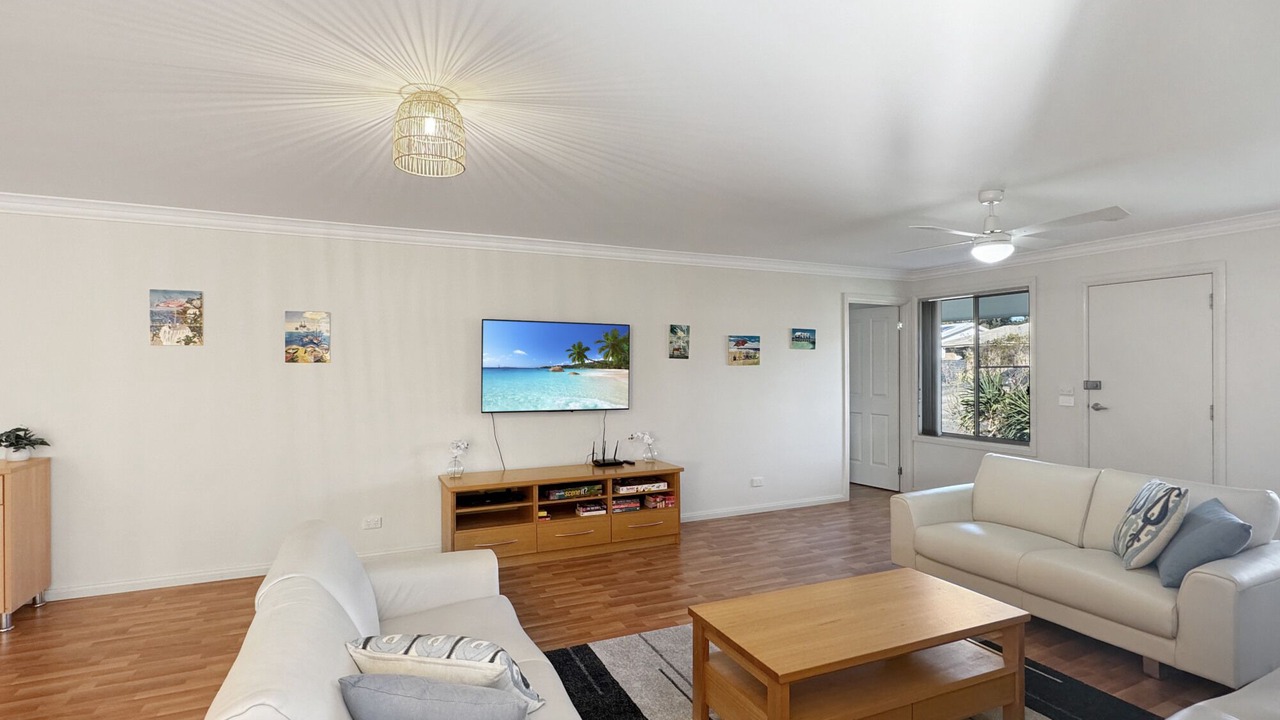 Photo of Livingroom in Broulee