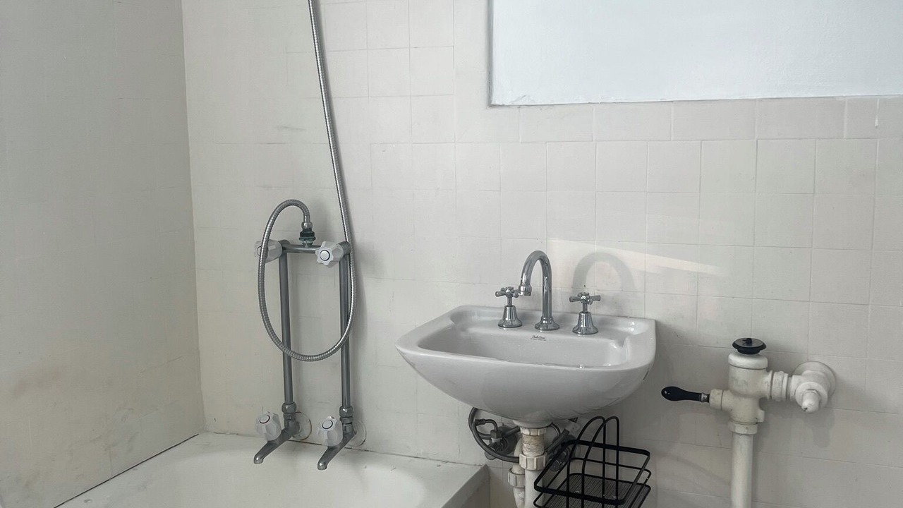 Photo of Bathroom in Woolloomooloo