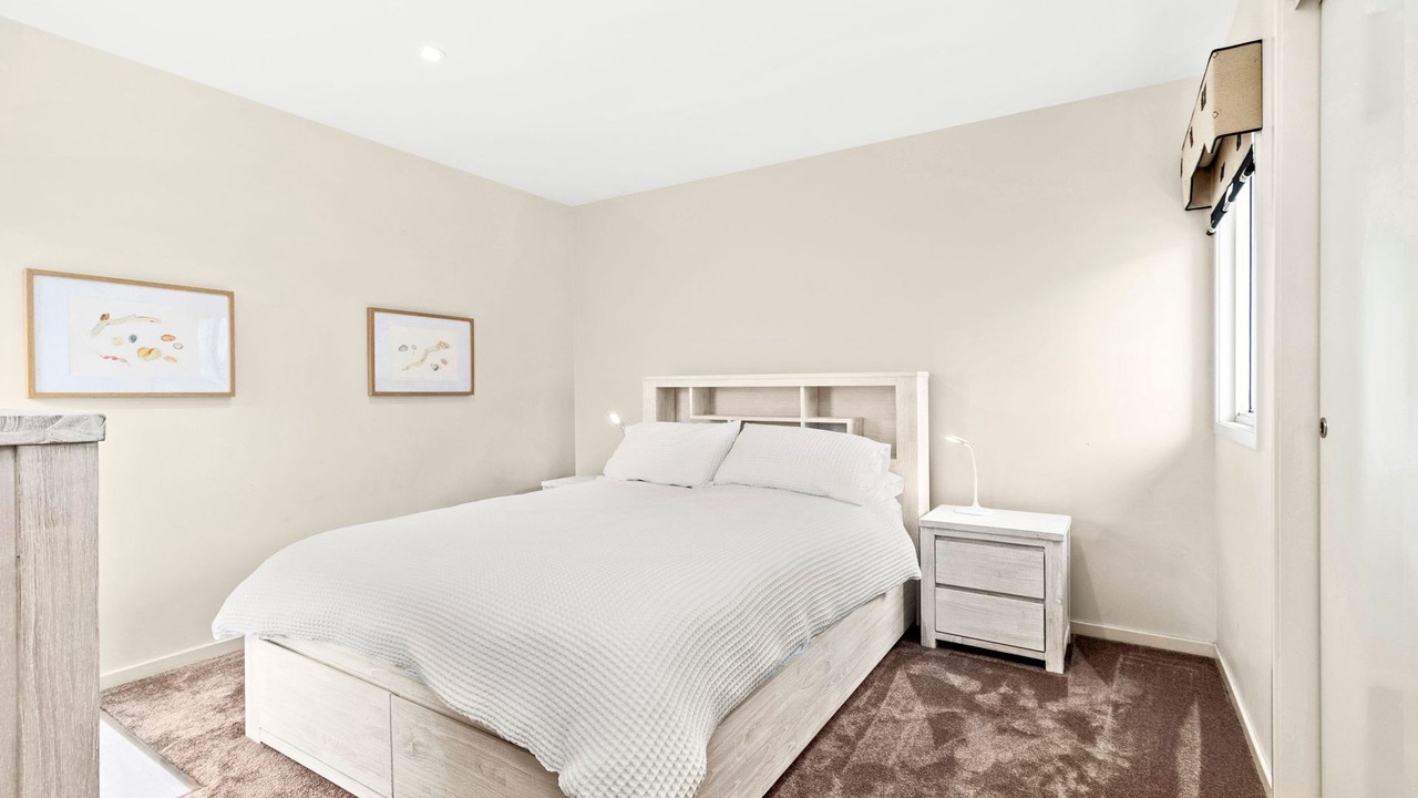 Photo of Bedroom in Denhams Beach