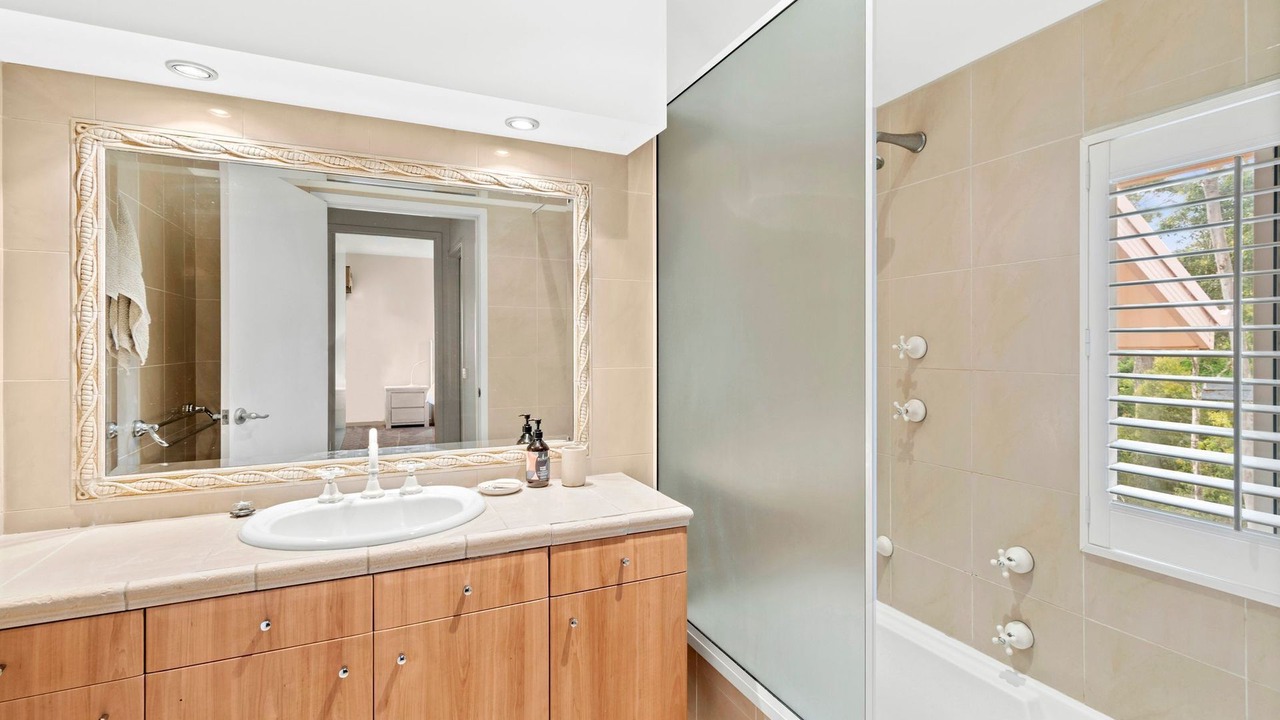 Photo of Bathroom in Denhams Beach