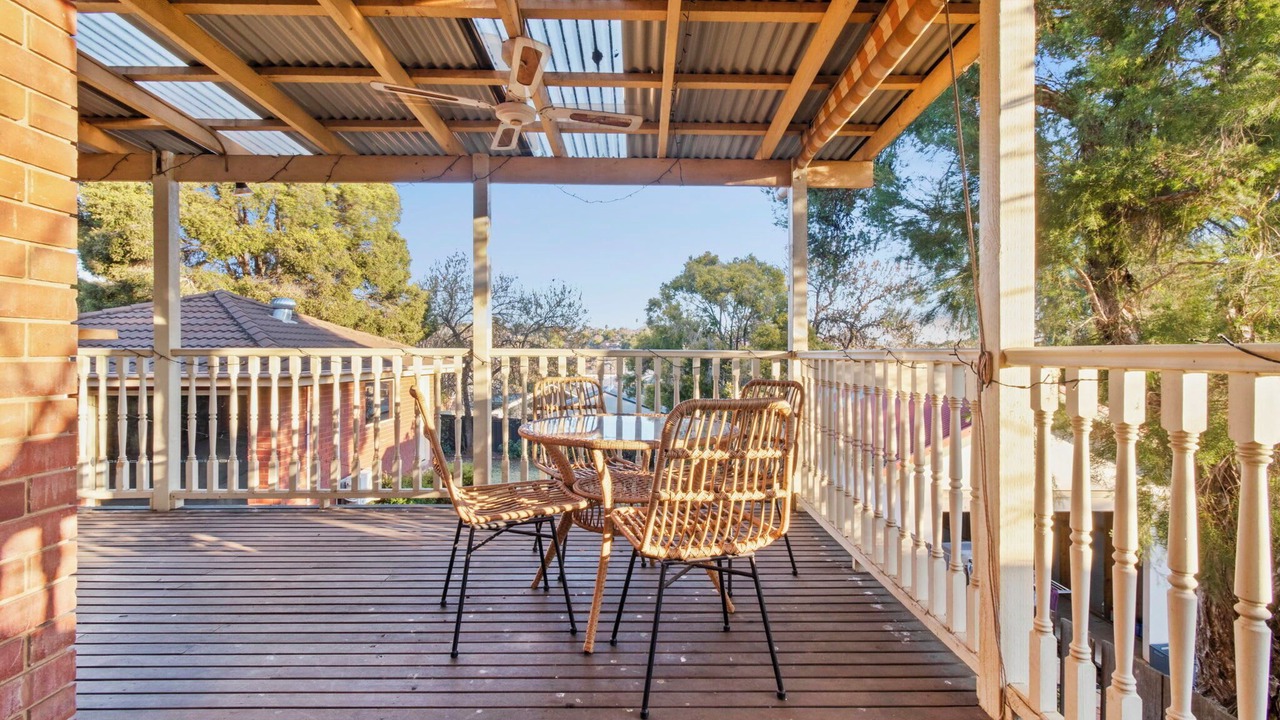 Photo of Patio Balcony in Turvey Park
