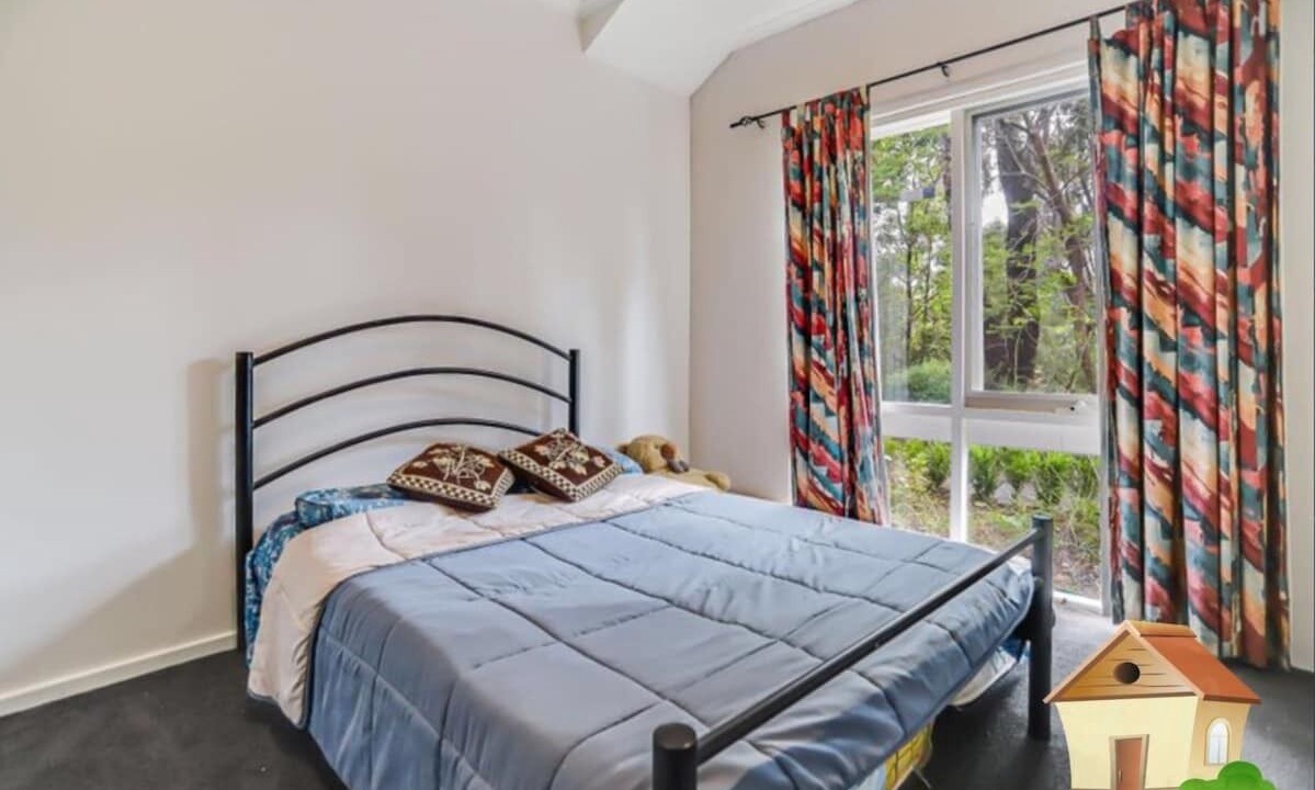 Photo of Bedroom in Donvale