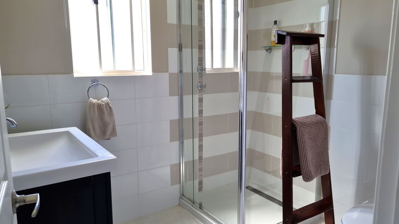 Photo of Bathroom in Muloowurtie