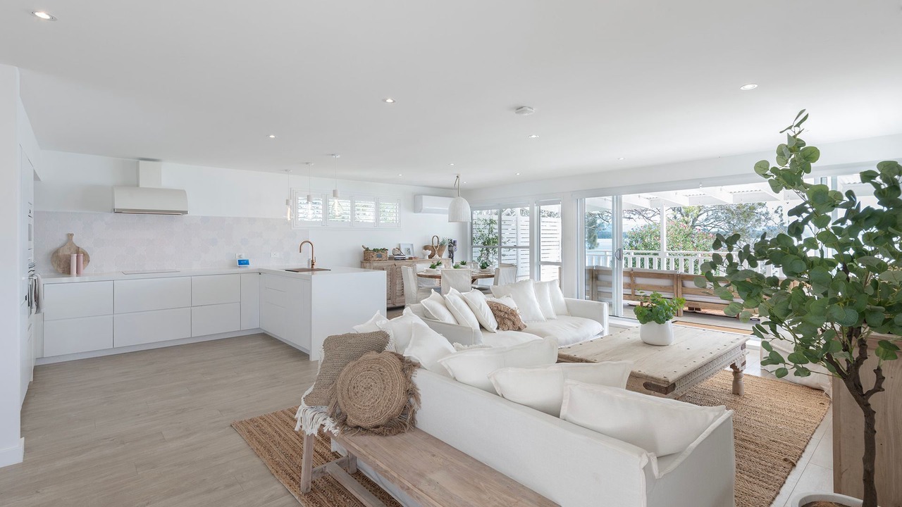 Photo of Livingroom in Bonnells Bay