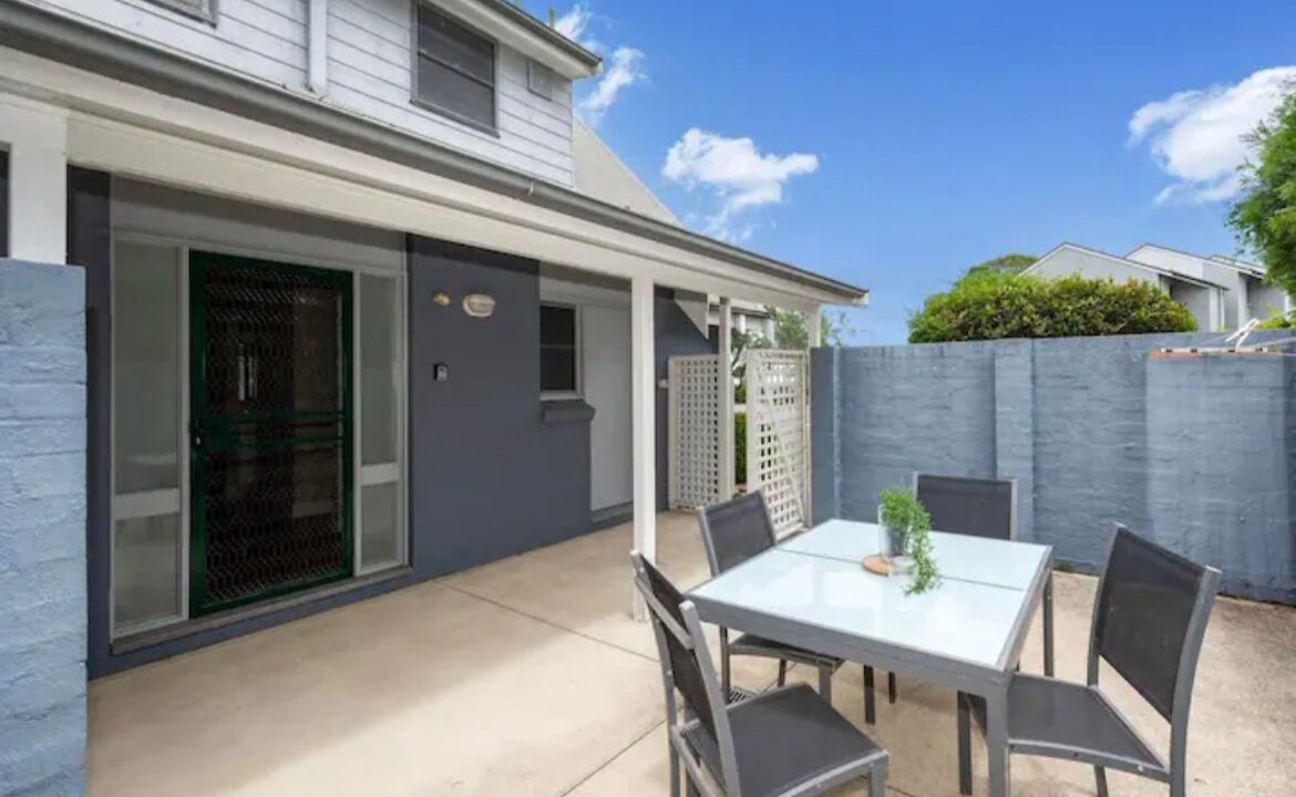 Photo of Outdoor in Cams Wharf