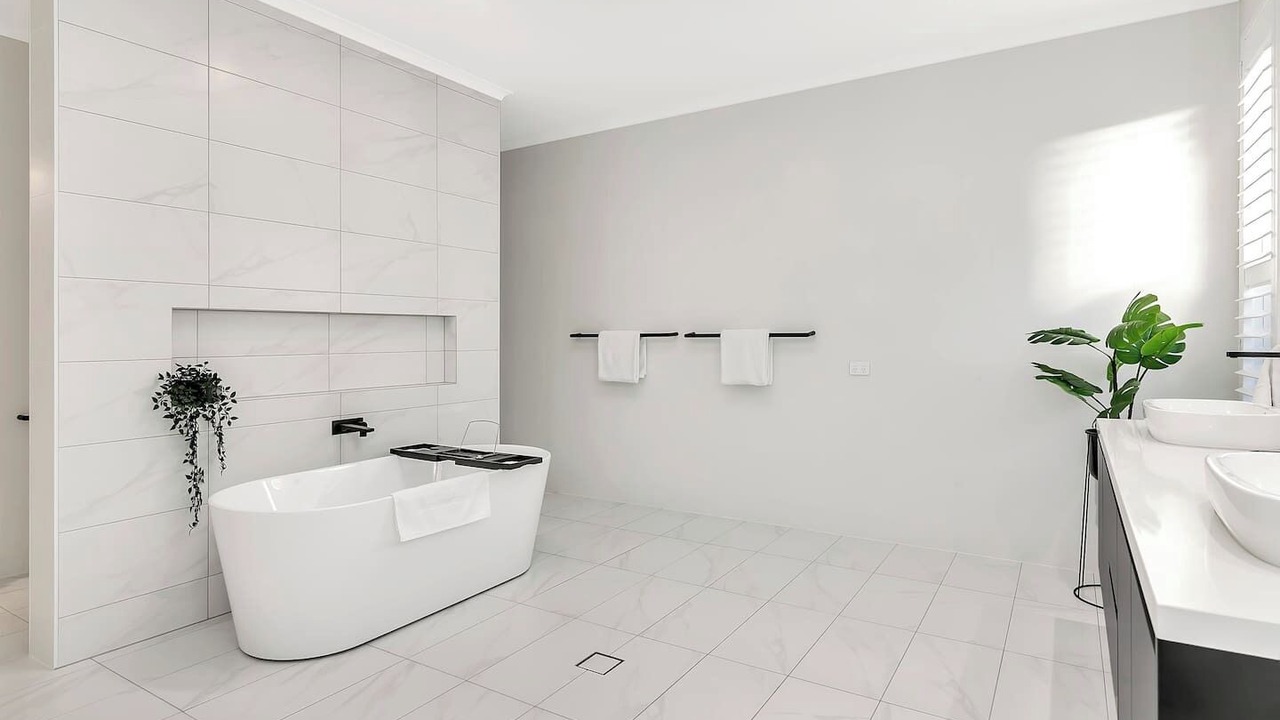 Photo of Bathroom in Moana