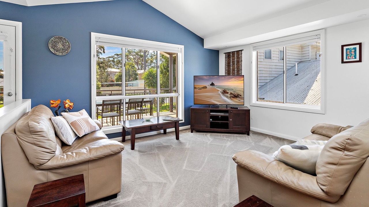 Photo of Livingroom in Shoalhaven Heads