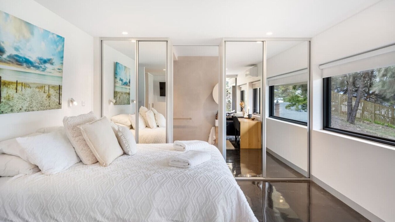 Photo of Bedroom in Blackmans Bay