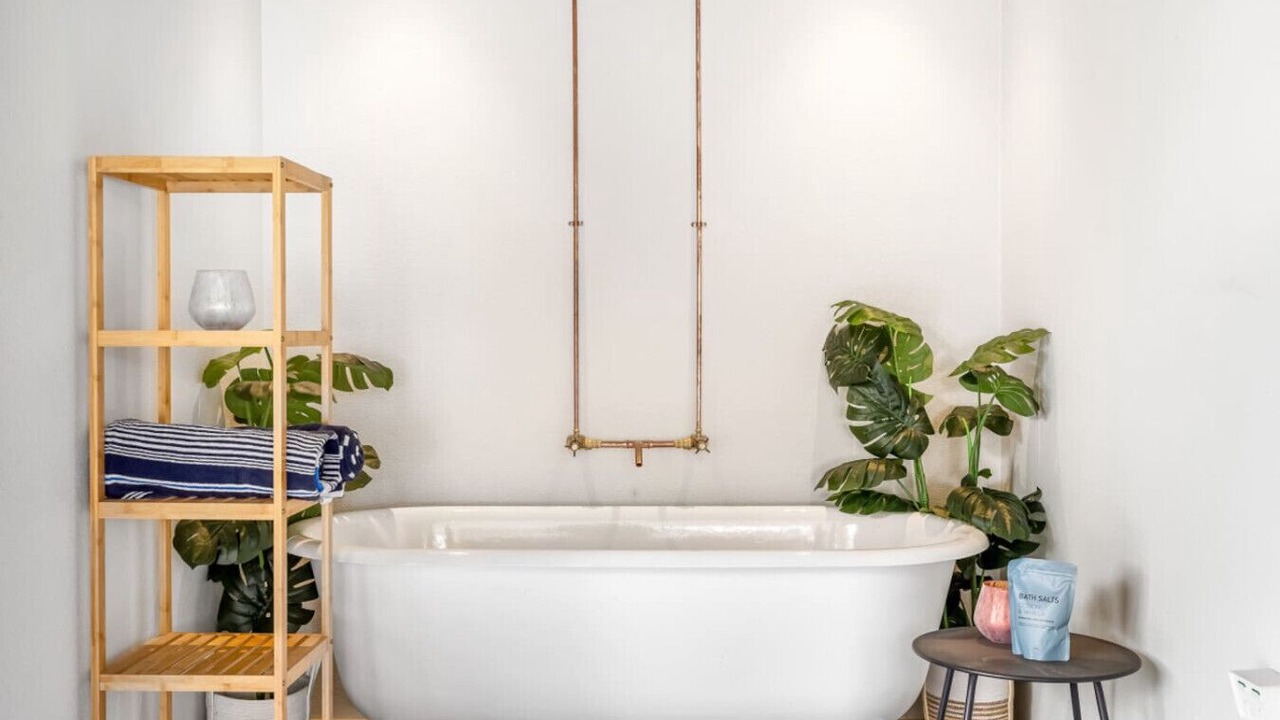 Photo of Bathroom in Blackmans Bay