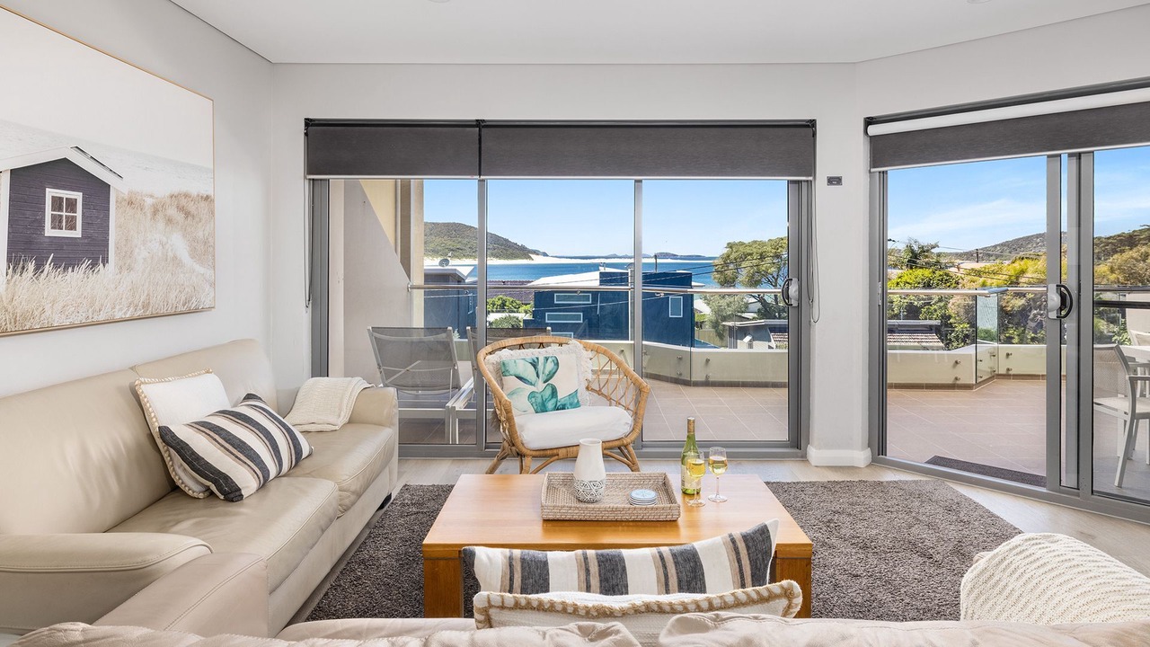 Photo of Livingroom in Fingal Bay