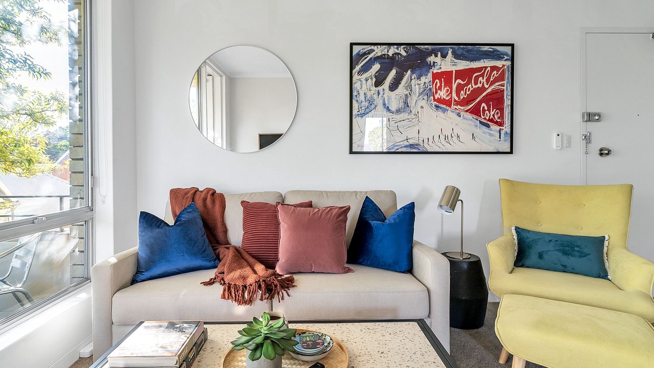 Photo of Livingroom in Crows Nest