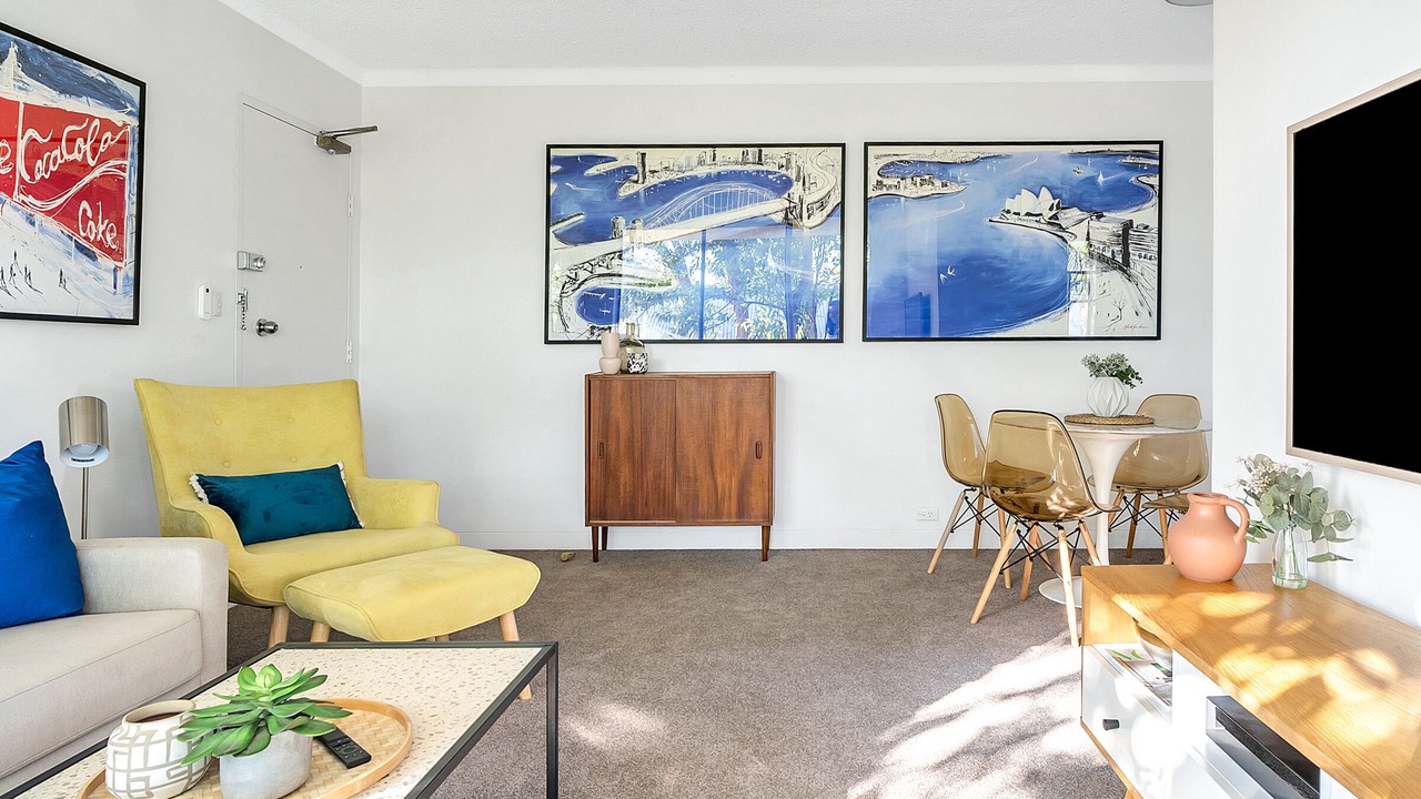 Photo of Livingroom in Crows Nest