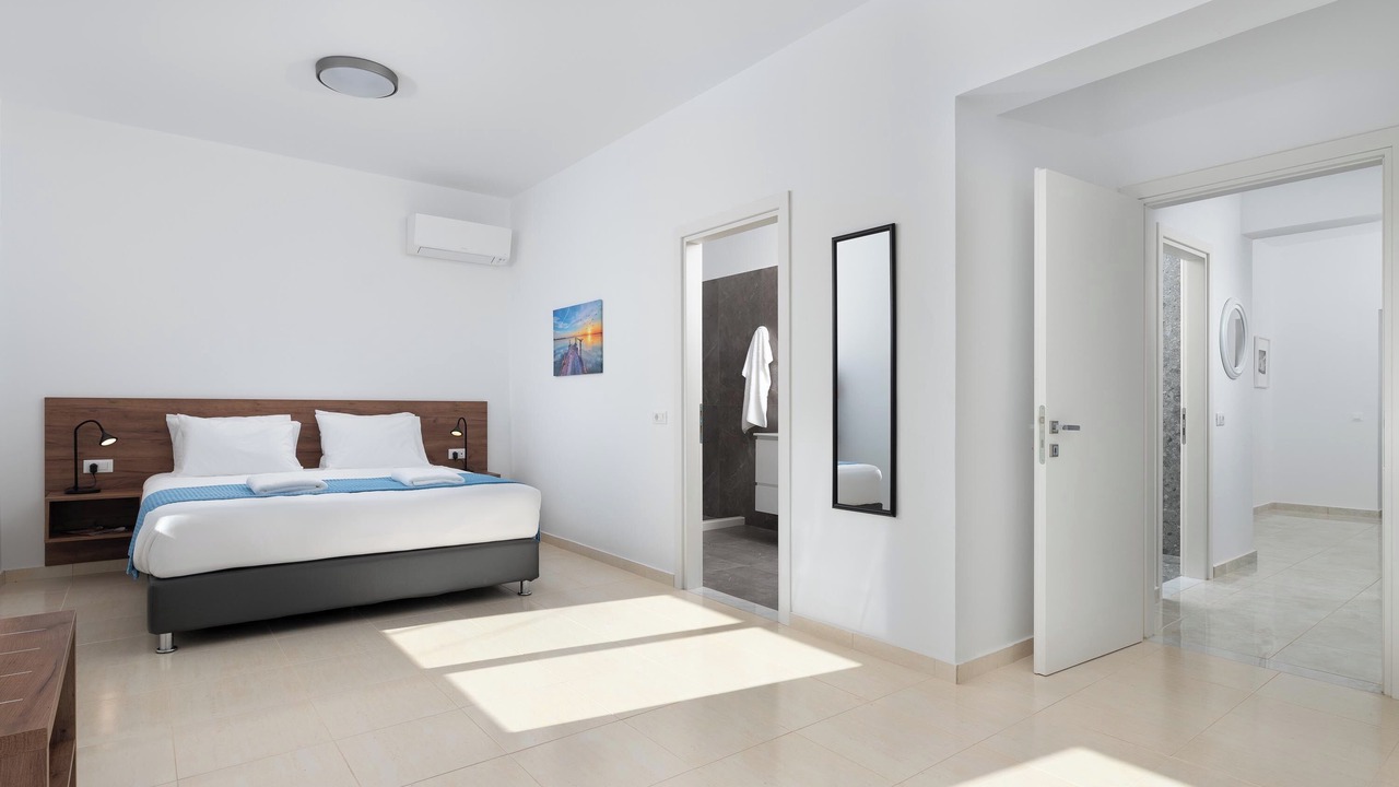 Photo of Bedroom in Kalathos