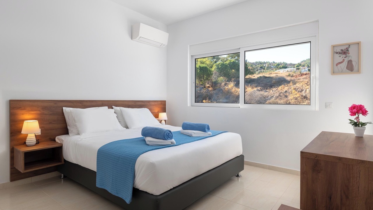 Photo of Bedroom in Kalathos